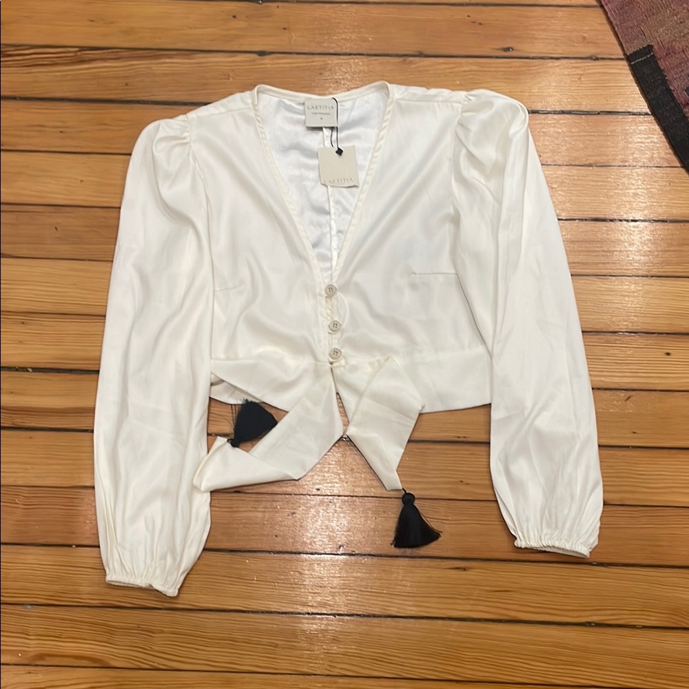 Cream Sailor Collar Crop Blouse with Long Sleeves